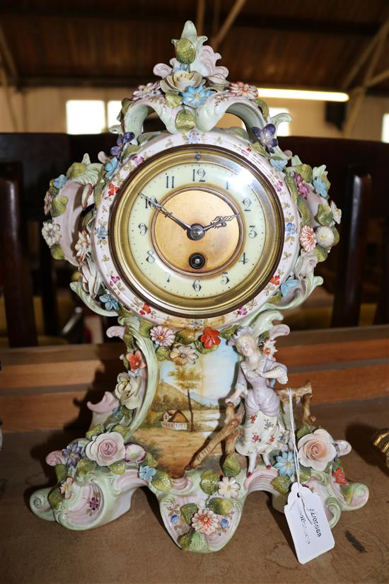 Sitzendorf style mantel clock(-)